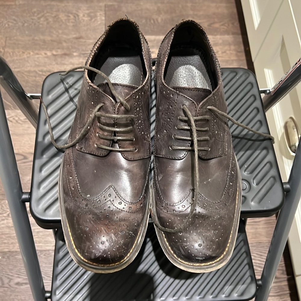 Mens brogues